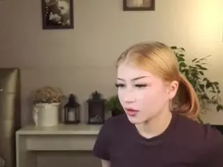 Lucy's Live Sex Cam Show