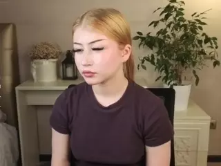 Lucy's Live Sex Cam Show