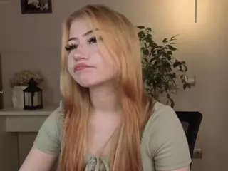 Lucy's Live Sex Cam Show