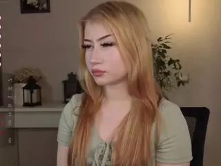 Lucy's Live Sex Cam Show