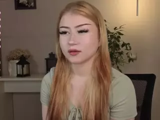 Lucy's Live Sex Cam Show