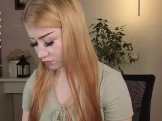 Lucy's Live Sex Cam Show