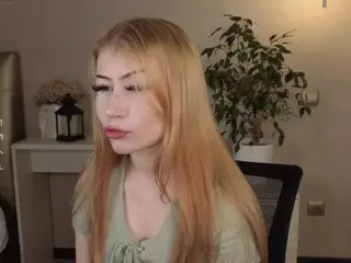 Lucy's Live Sex Cam Show