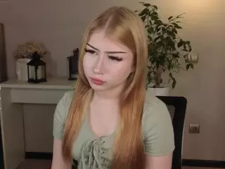 Lucy's Live Sex Cam Show