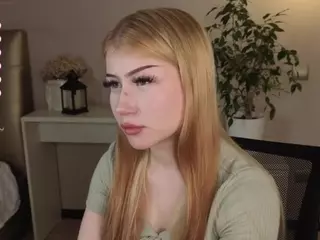 Lucy's Live Sex Cam Show