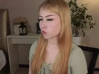 Lucy's Live Sex Cam Show