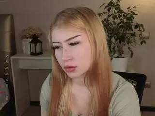 Lucy's Live Sex Cam Show