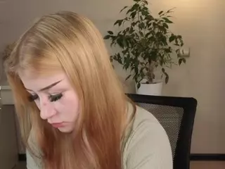 Lucy's Live Sex Cam Show