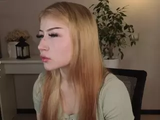 Lucy's Live Sex Cam Show