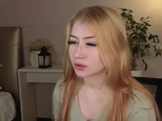 Lucy's Live Sex Cam Show
