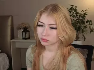 Lucy's Live Sex Cam Show