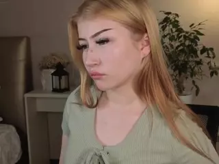 Lucy's Live Sex Cam Show