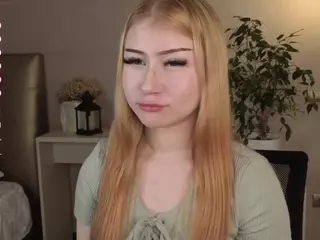 Lucy's Live Sex Cam Show