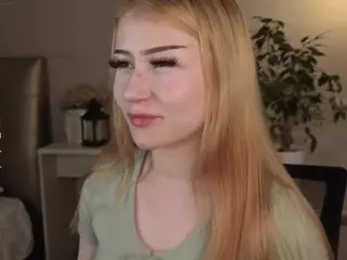 Lucy's Live Sex Cam Show