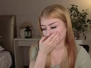 Lucy's Live Sex Cam Show