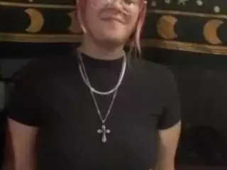X3Nuzzels's Live Sex Cam Show