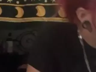 X3Nuzzels's Live Sex Cam Show