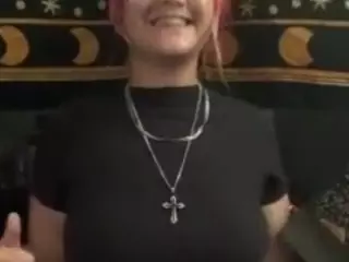 X3Nuzzels's Live Sex Cam Show