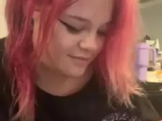 X3Nuzzels's Live Sex Cam Show