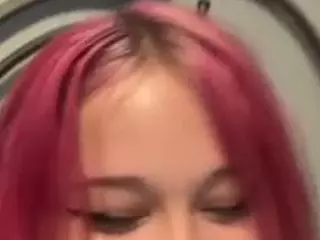 X3Nuzzels's Live Sex Cam Show