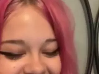 X3Nuzzels's Live Sex Cam Show