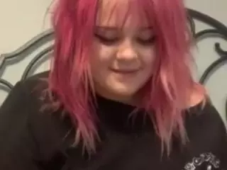 X3Nuzzels's Live Sex Cam Show