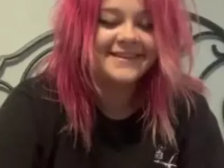 X3Nuzzels's Live Sex Cam Show