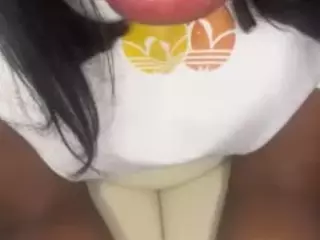 xbootyqueen's Live Sex Cam Show