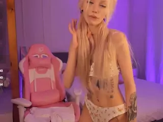 AnnaMeAnna18's Live Sex Cam Show