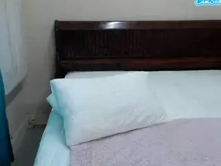 EmeraldDreams's Live Sex Cam Show