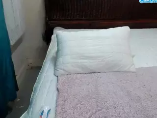 EmeraldDreams's Live Sex Cam Show