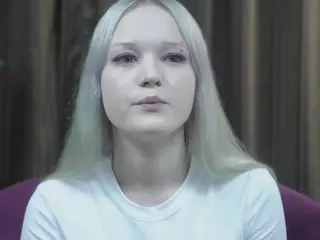 LynetteFountain's Live Sex Cam Show