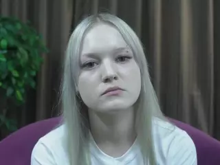 LynetteFountain's Live Sex Cam Show