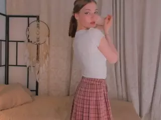 OdelinaBisbee's Live Sex Cam Show