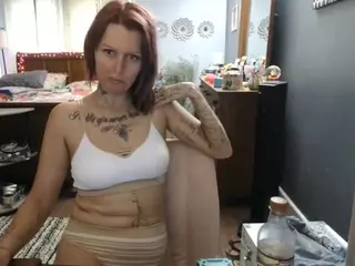 SarahOphir's Live Sex Cam Show