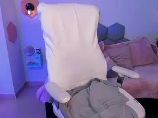 Vela-jade's Live Sex Cam Show