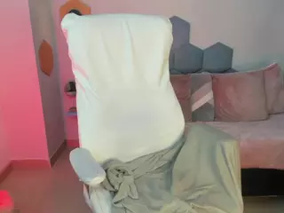 Vela-jade's Live Sex Cam Show