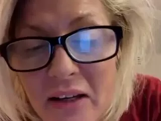 Zepkitty's Live Sex Cam Show
