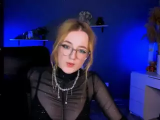 candy-vice's Live Sex Cam Show