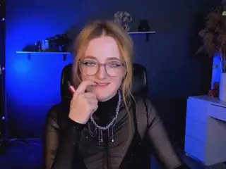 candy-vice's Live Sex Cam Show
