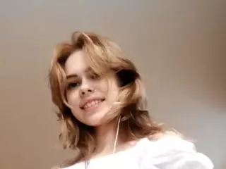 CateBonney's Live Sex Cam Show