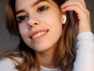 CateBonney's Live Sex Cam Show