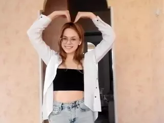 CateBonney's Live Sex Cam Show