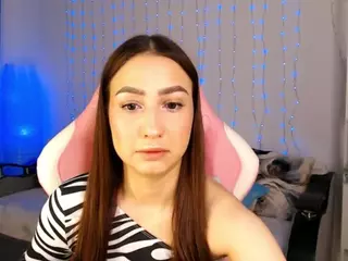 Chloe-Neal's Live Sex Cam Show