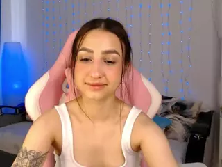 Chloe-Neal's Live Sex Cam Show
