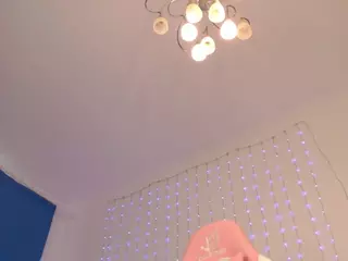 Chloe-Neal's Live Sex Cam Show