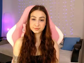 Chloe-Neal's Live Sex Cam Show