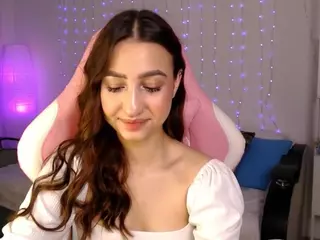 Chloe-Neal's Live Sex Cam Show