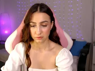 Chloe-Neal's Live Sex Cam Show