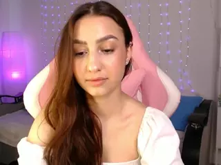 Chloe-Neal's Live Sex Cam Show
